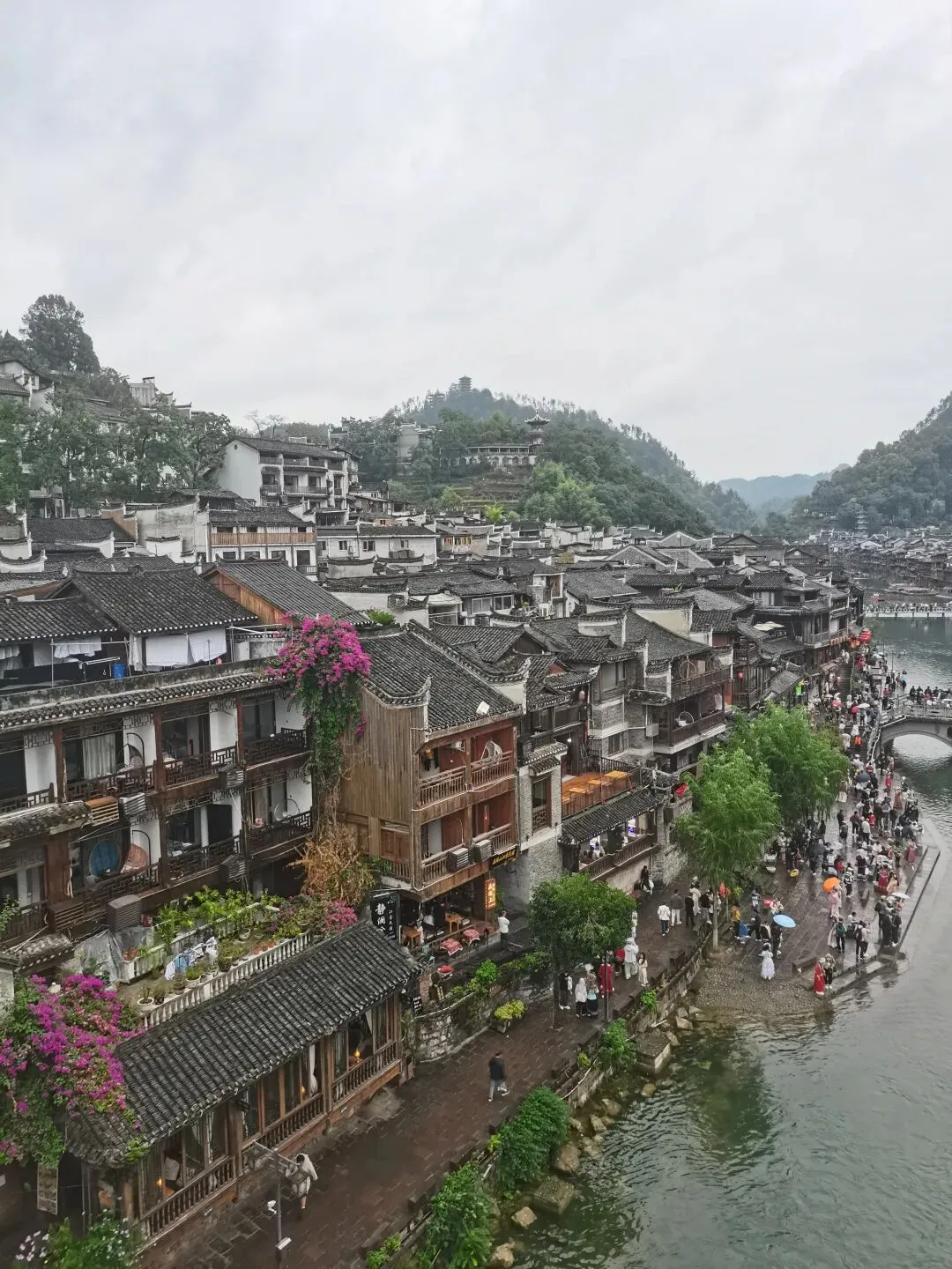 分享一下自驾游之凤凰古城