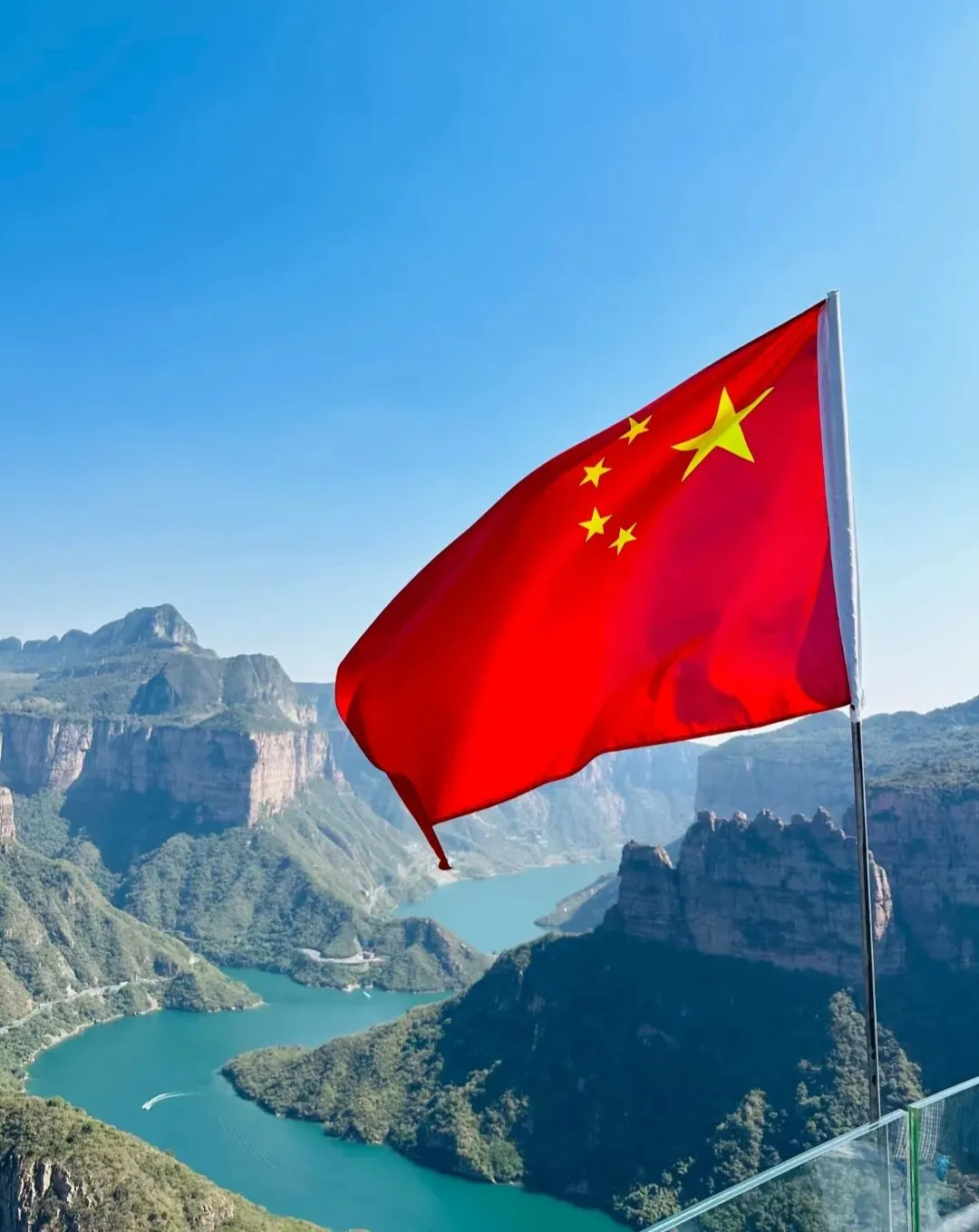 新乡宝泉游玩攻略|太行碧水丹崖,玩水与悬崖全景一站式