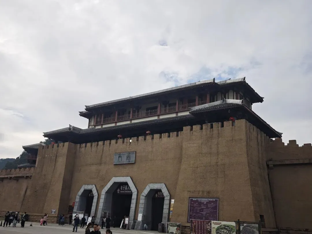 国庆冷门出逃首选!贵州都匀小众旅行攻略,人少景美不挤坑