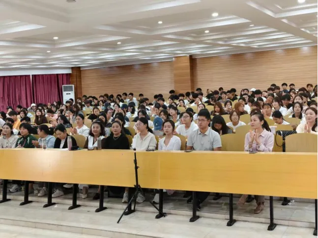 逐梦文旅・赴启新航 | 文化旅游学院2026级新生见面会顺利举办