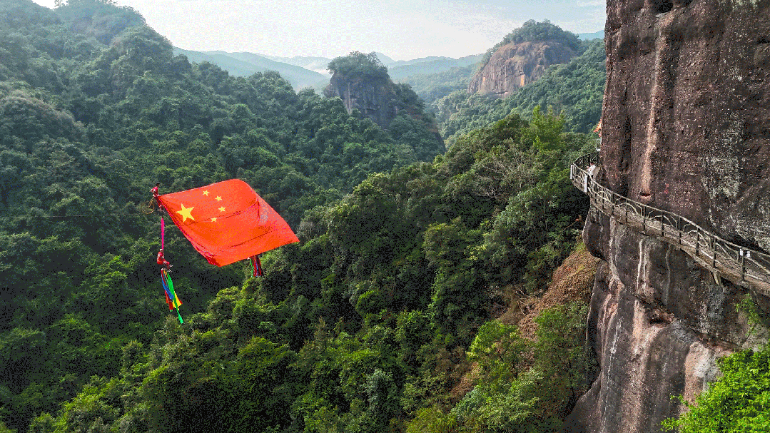 平远国庆旅游总收入只有3300多万元?比年还要少??