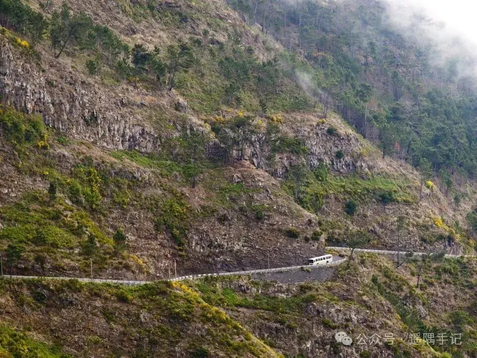 143 亿打通黄山旅游交通圈!S67 徽黟高速 + 绕城高速,西递宏村半小时直达