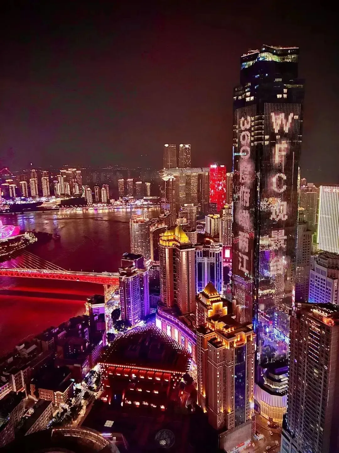 重庆解放碑值得去旅游吗