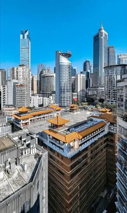 去了趟重庆和成都,说实话:都是西南热门旅游城市,差距比我想象的大