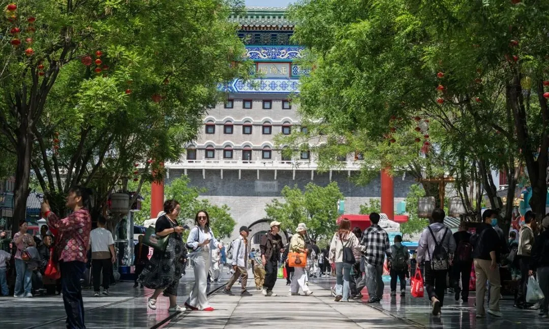 环球时报·采访丨五一假期强劲开局,旅游消费势头旺盛