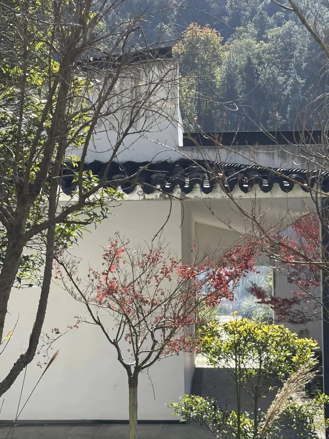 行业_旅游:匀城秋霁启宴筵