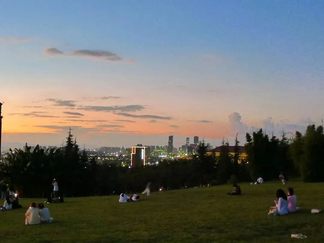 免预约的云大,给旅游城市的大学们打了个样