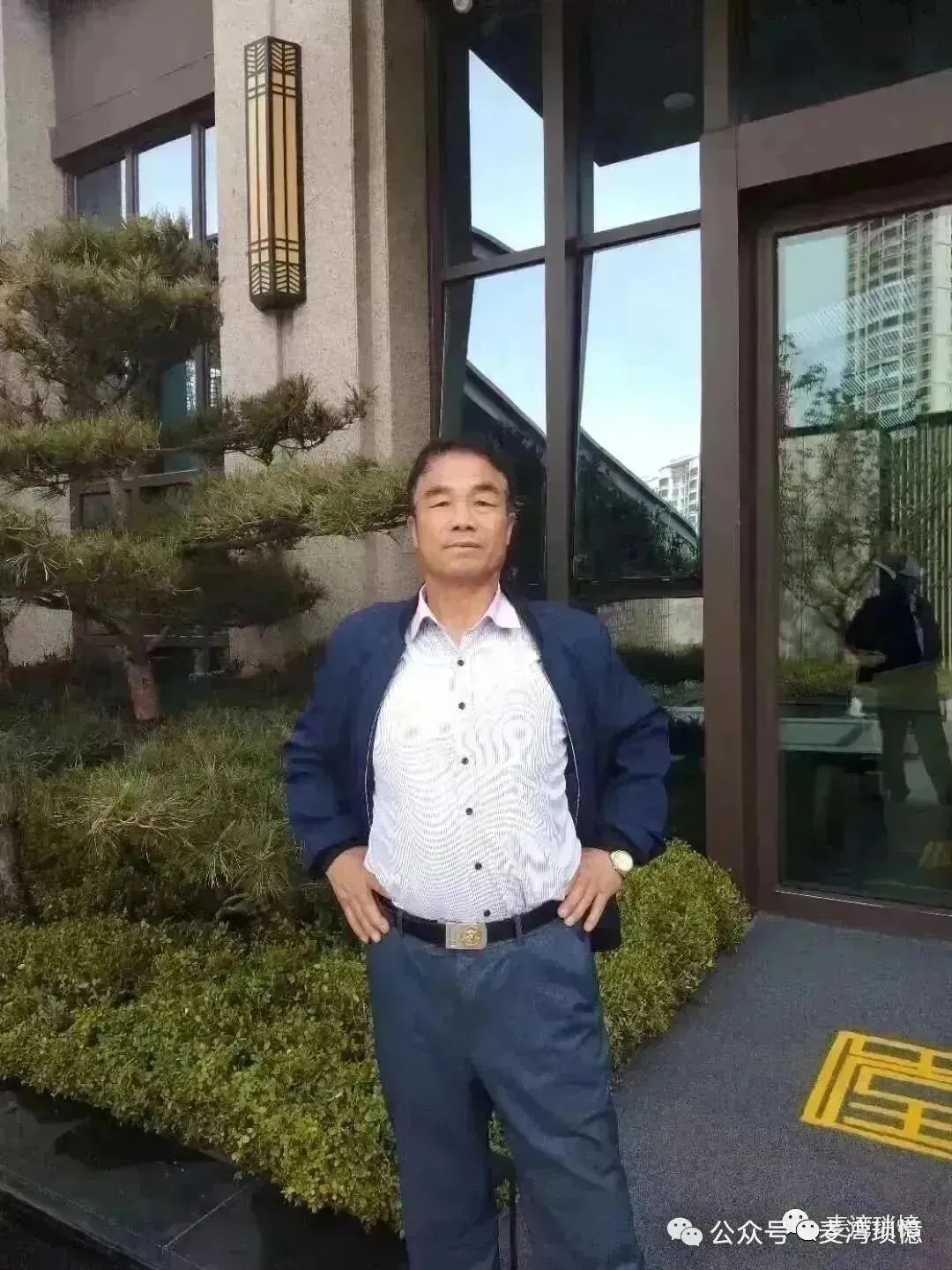 《坐上火车去旅游》/漆建勋【漆建勋作品选·麦湾琐憶·文化武山】