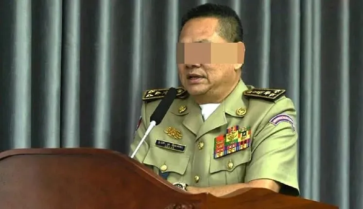 柬埔寨旅游警察总局局长隆拉维那:“执法”还是做生意?