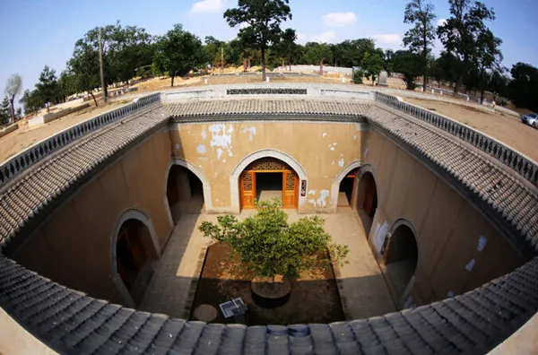 长葛鸿雁自驾游 || 10月17-18日/25-26日两期连发 | 自驾出发,解州关帝庙,陕州地坑院,寺河山苹果采摘,寺河山红叶,品十大碗!