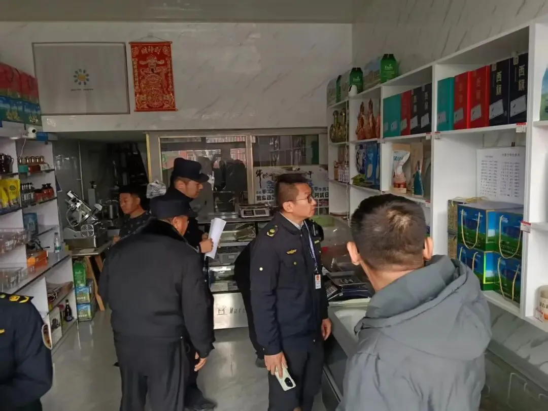 新巴尔虎右旗文化旅游体育局联合多部门开展肉类销售企业联合检查纵深推进乱象专项整治