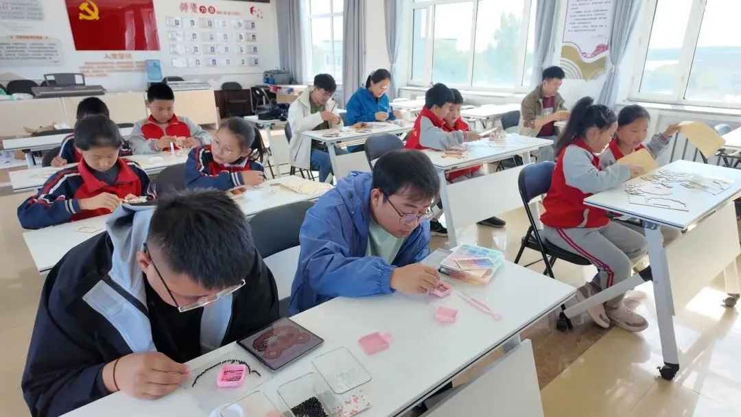 【文明实践 四季如歌】【我们的节日·中秋】月满中秋 礼润虎头——虎头镇开展中秋文明实践创意活动