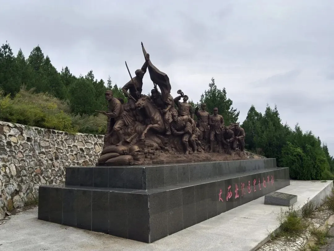 十首爱国歌曲,唱响国庆七十七周年华诞