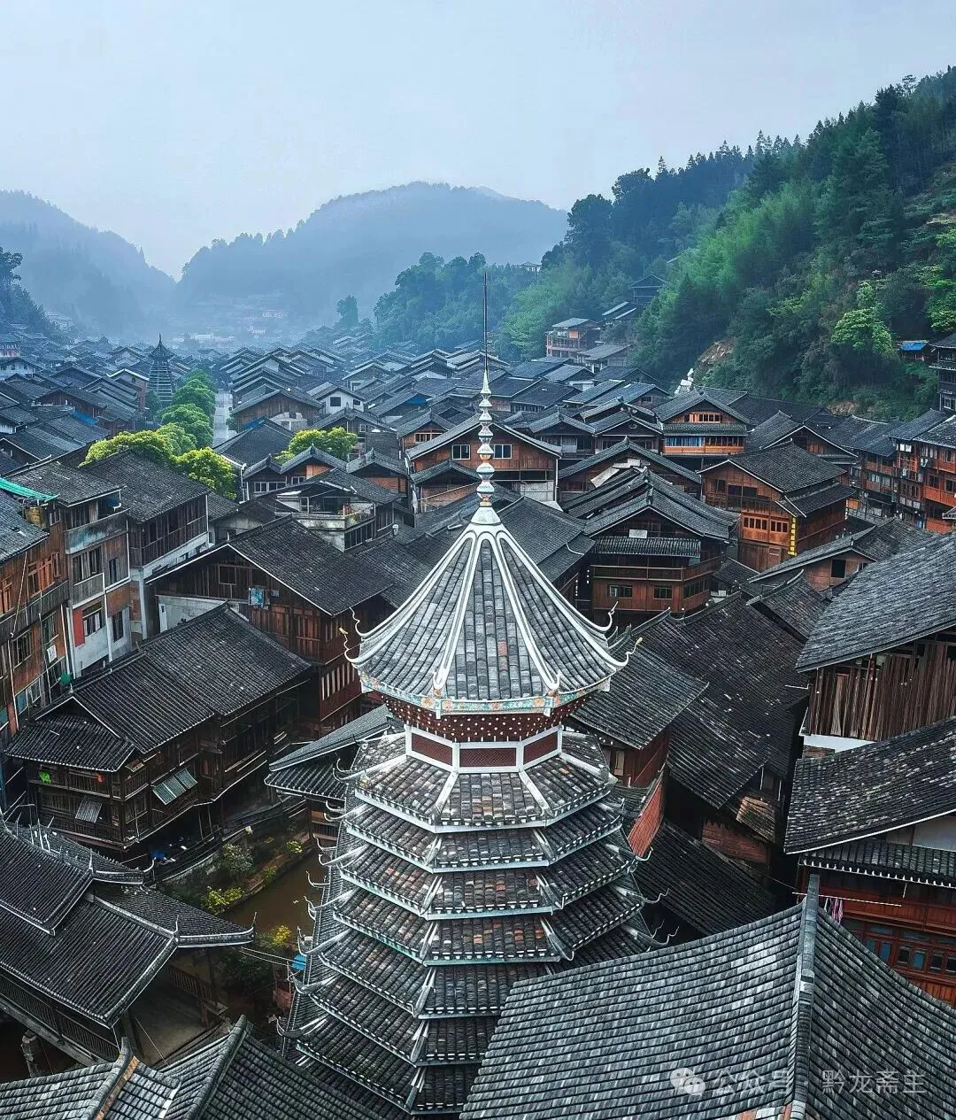 七律·侗族大歌