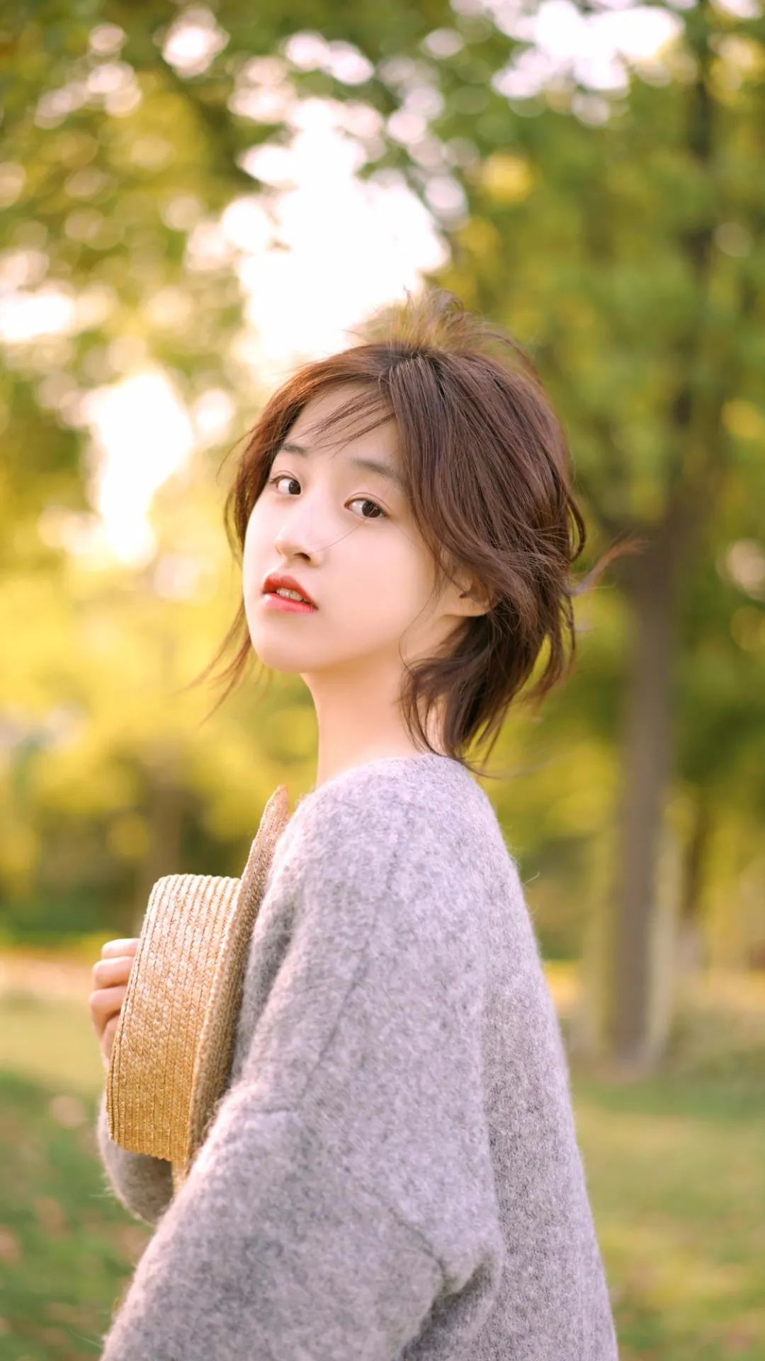 美女壁纸 | 性感小姐姐私房照