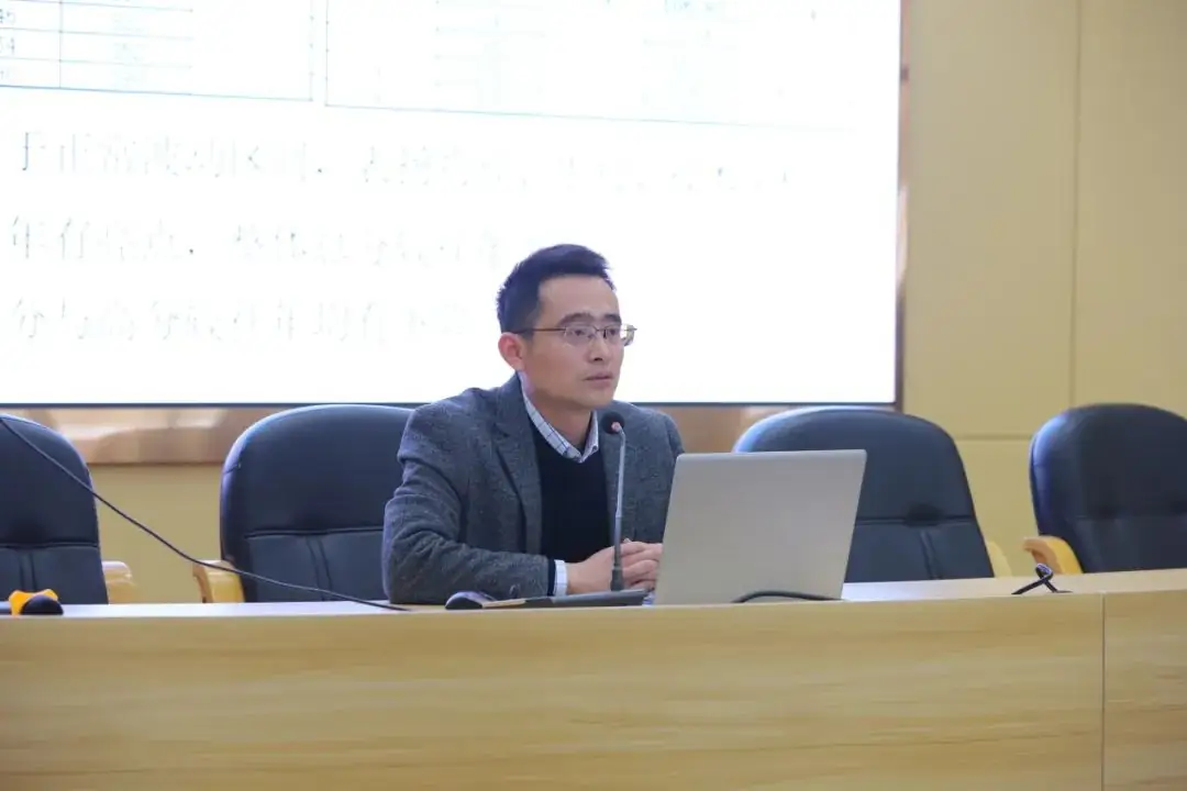 栉风沐雨七十载,敢为“尚学”拼高考 ——萧山二中举行2024届高考工作推进会-第5张图片-四季读书网 栉风沐雨七十载,敢为“尚学”拼高考 ——萧山二中举行2024届高考工作推进会-第5张图片-四季读书网