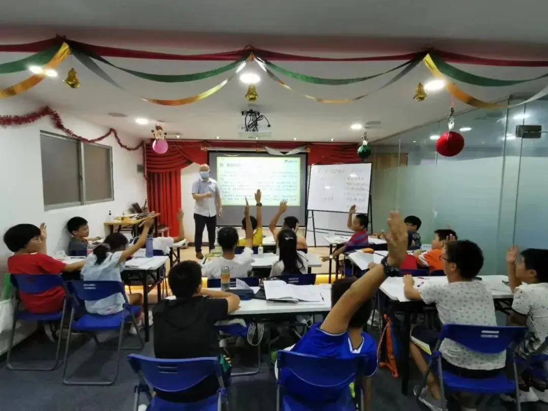 袁建平介绍 | 从高考满分作文到羊城阅读写作名师-第15张图片-四季读书网 袁建平介绍 | 从高考满分作文到羊城阅读写作名师-第15张图片-四季读书网