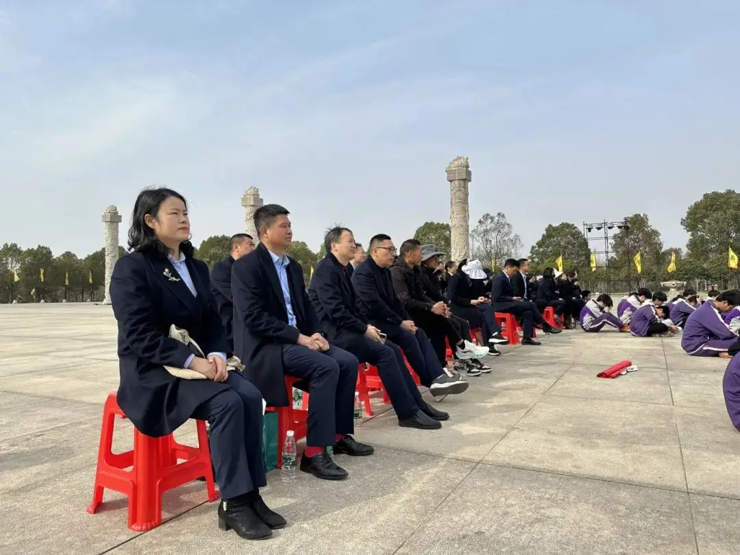 厉兵秣马迎中考 百日誓师赴新程——记炎帝学校中考百日誓师大会 第46张
