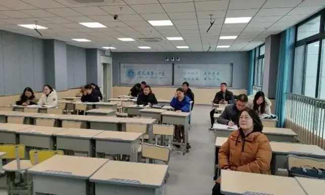 研究试卷显真章,精准教研助高考——固镇一中开展适应性考试试卷分析及备考策略研讨活动-第6张图片-四季读书网 研究试卷显真章,精准教研助高考——固镇一中开展适应性考试试卷分析及备考策略研讨活动-第6张图片-四季读书网