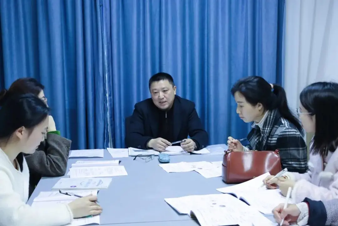 【特别关注】视导明方向,聚力备中考!区教育教学专家莅临景炎指导工作 第27张 【特别关注】视导明方向,聚力备中考!区教育教学专家莅临景炎指导工作 第27张