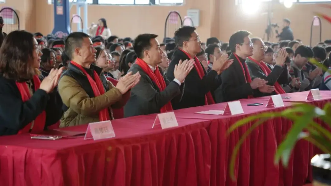 中考誓师凌云志 奋楫扬帆正当时|昆山市张浦初级中学2024届中考誓师大会 第2张 中考誓师凌云志 奋楫扬帆正当时|昆山市张浦初级中学2024届中考誓师大会 第2张