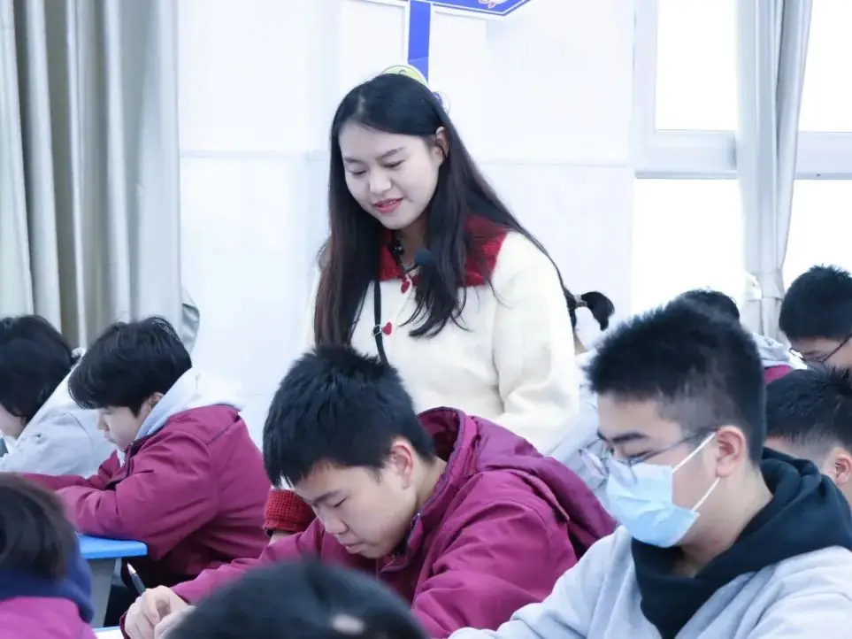 【特别关注】视导明方向,聚力备中考!区教育教学专家莅临景炎指导工作 第4张 【特别关注】视导明方向,聚力备中考!区教育教学专家莅临景炎指导工作 第4张