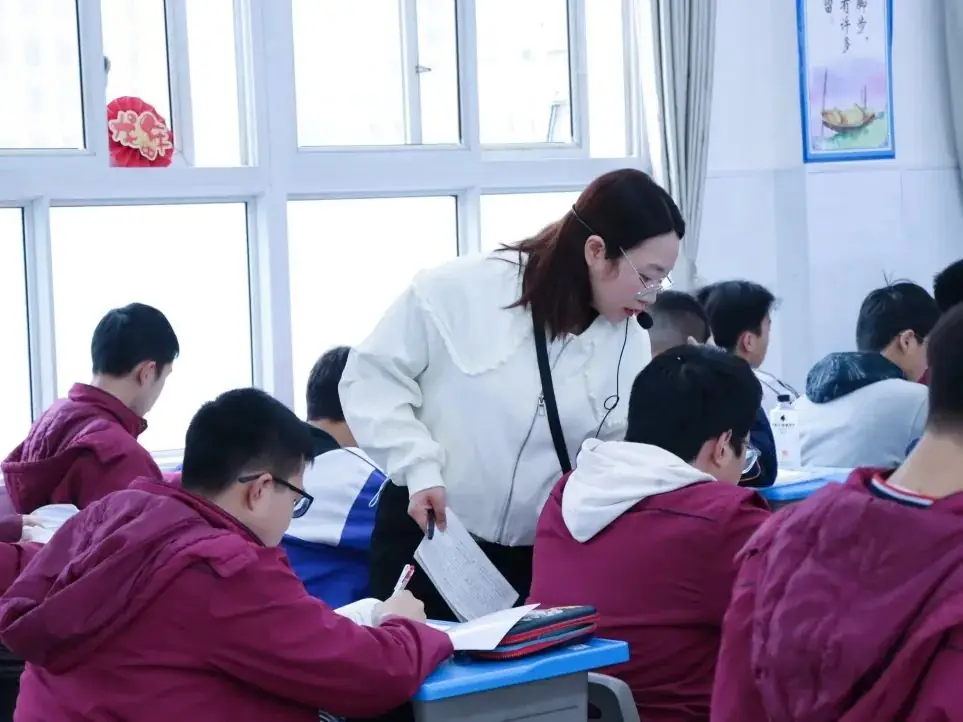 【特别关注】视导明方向,聚力备中考!区教育教学专家莅临景炎指导工作 第5张 【特别关注】视导明方向,聚力备中考!区教育教学专家莅临景炎指导工作 第5张