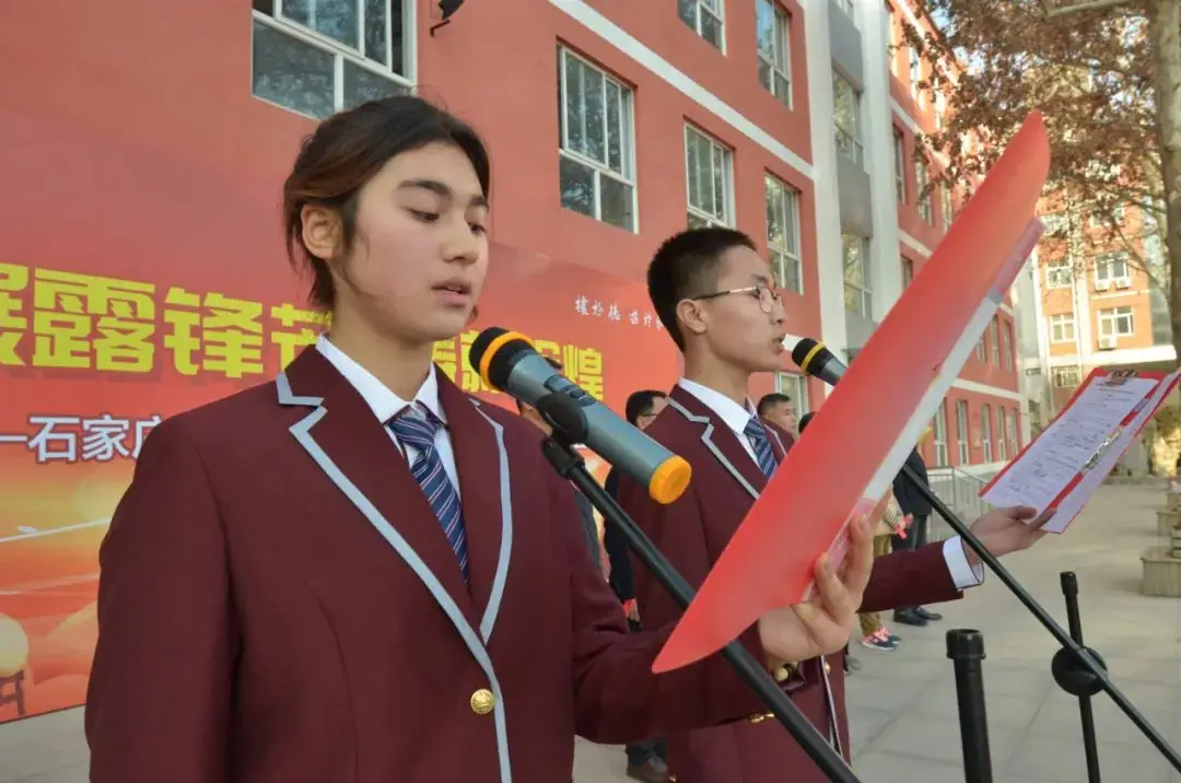 展露锋芒,铸就辉煌——我校举行中考百日冲刺誓师大会-第2张图片-四季读书网