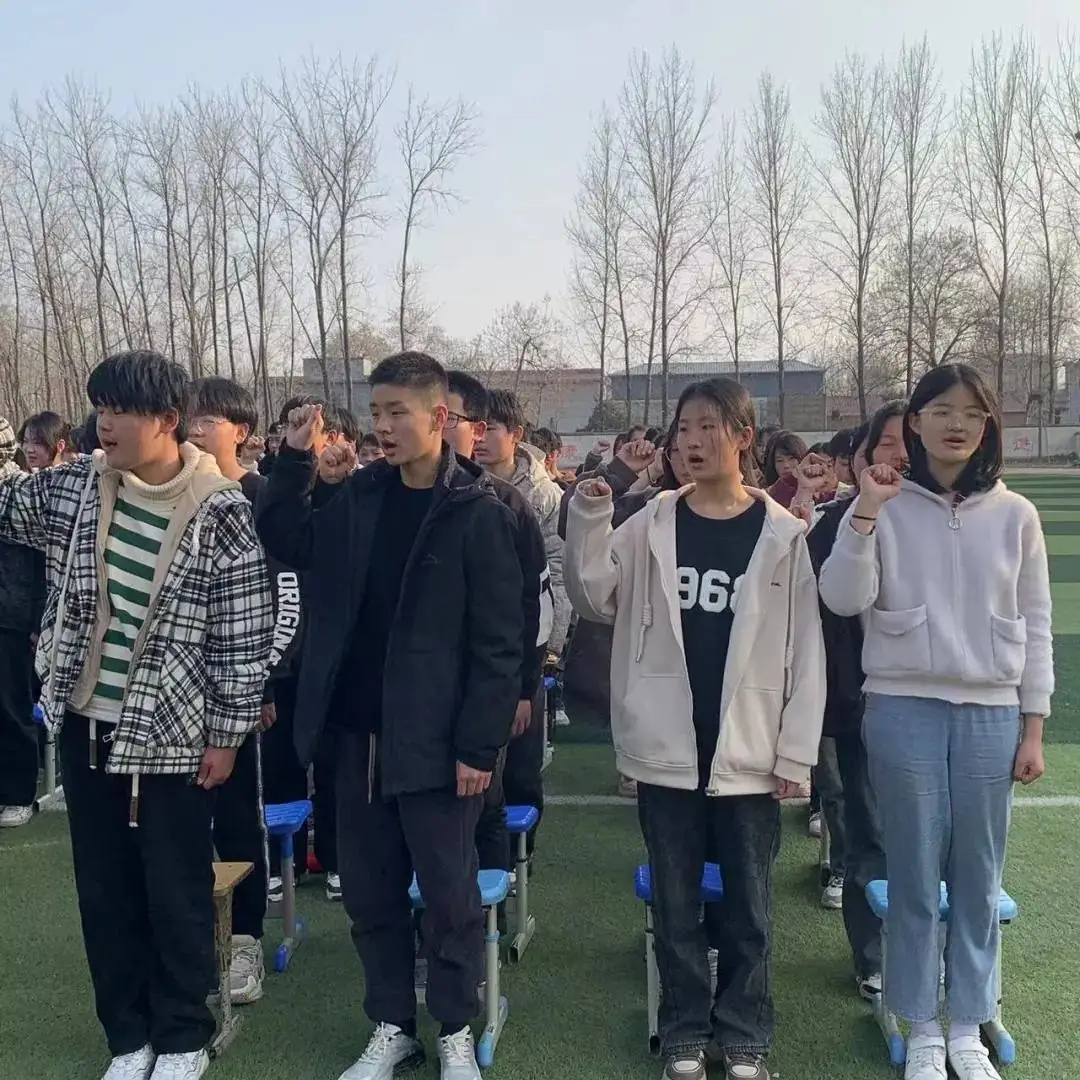 不负韶华,赢战中考 ——老城二中百日誓师大会-第26张图片-四季读书网 不负韶华,赢战中考 ——老城二中百日誓师大会-第26张图片-四季读书网