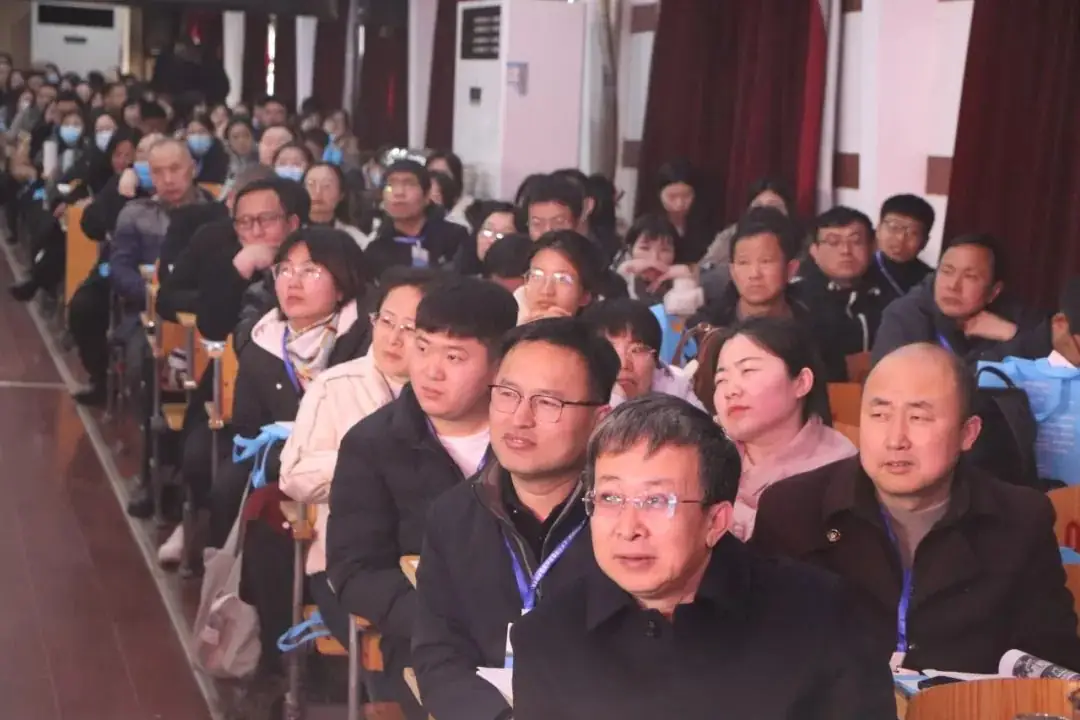 2024届高考情景化命题趋势分析暨高三提质增分策略研讨会在衡水十三中举行-第6张图片-四季读书网