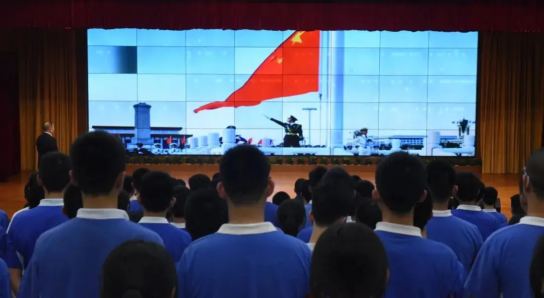 【展华动态】决战中考 拼搏未来——深圳市展华实验学校2024届中考百日誓师大会-第6张图片-四季读书网