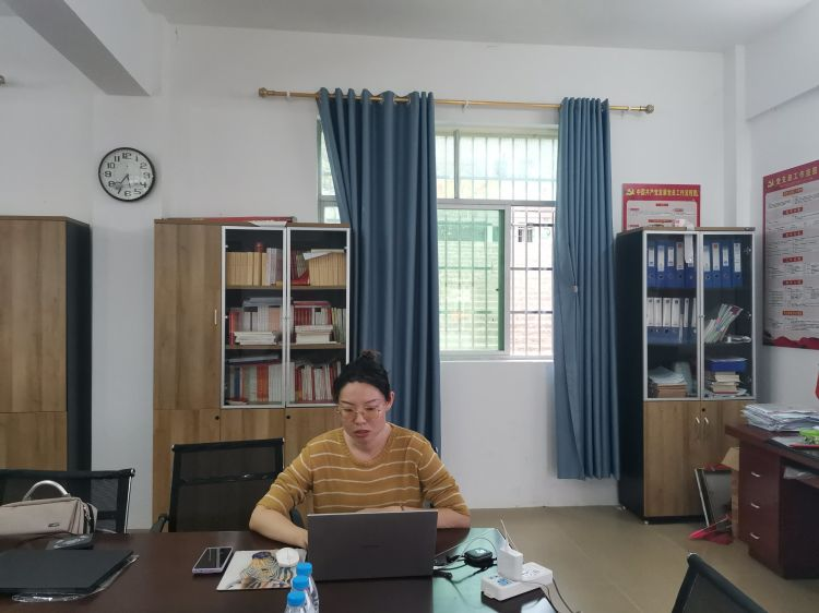 明目标,定方向,备中考,拼无悔 —初三中考备考会-第3张图片-四季读书网
