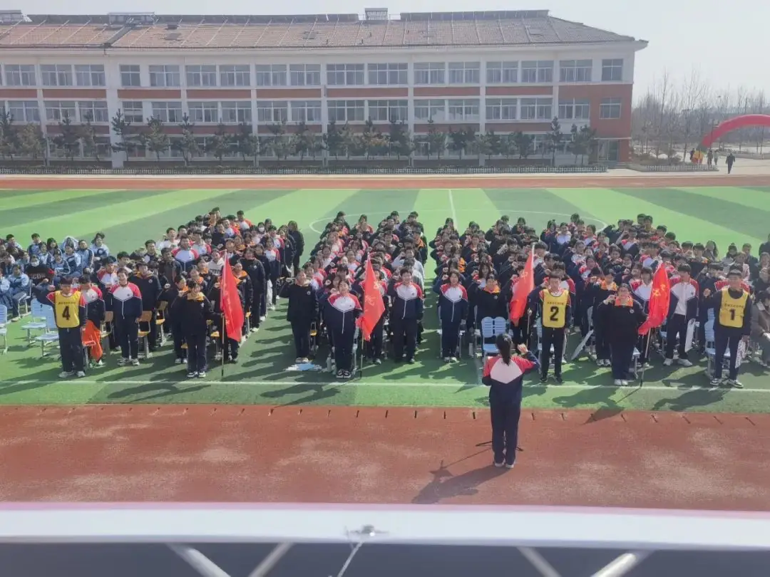 【和美+中考篇】使命在肩凌云志 ,奋辑争先赢未来——2024届中考誓师大会成功举行-第5张图片-四季读书网 【和美+中考篇】使命在肩凌云志 ,奋辑争先赢未来——2024届中考誓师大会成功举行-第5张图片-四季读书网