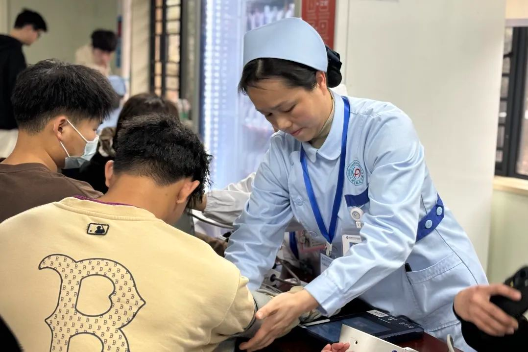 “筑梦高考 健康护航”-湖南航天医院圆满完成2024年湘江新区高考体检工作-第13张图片-四季读书网