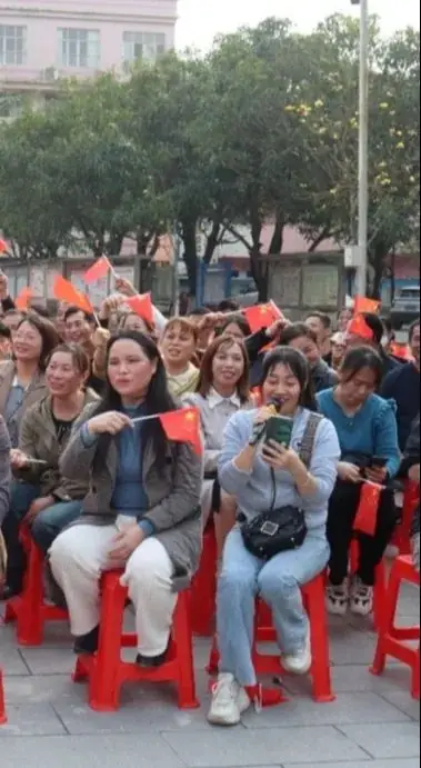 拼搏百日显风采 圆梦中考创辉煌——光坡镇中学举行2024届中考百日誓师大会-第37张图片-四季读书网