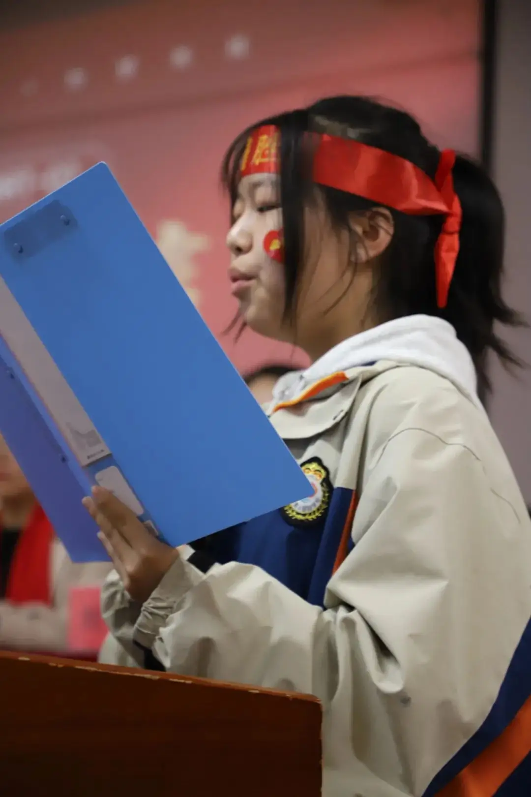 襄城县明新学校2024年中考“百日誓师”-第7张图片-四季读书网