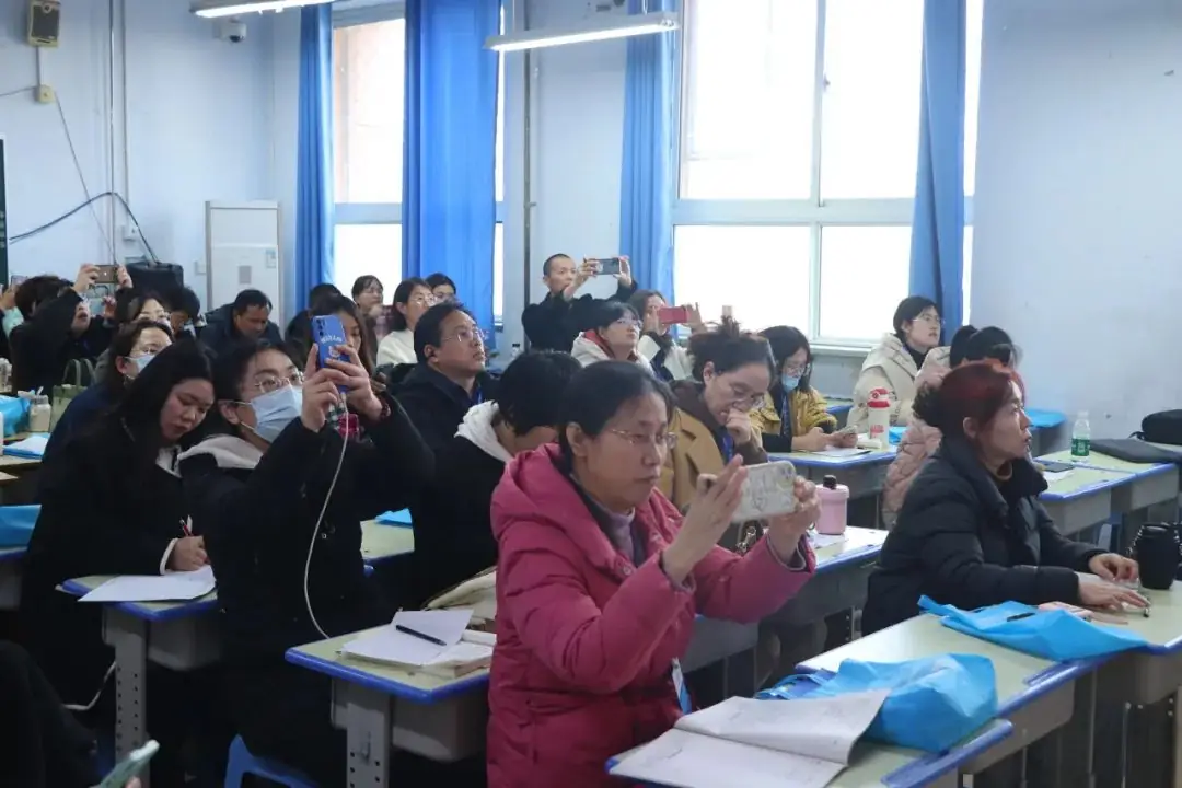 2024届高考情景化命题趋势分析暨高三提质增分策略研讨会在衡水十三中举行-第21张图片-四季读书网