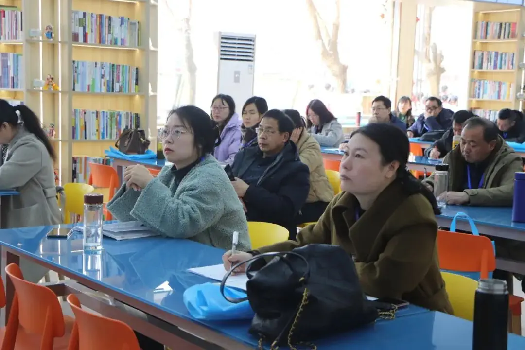 2024届高考情景化命题趋势分析暨高三提质增分策略研讨会在衡水十三中举行-第16张图片-四季读书网