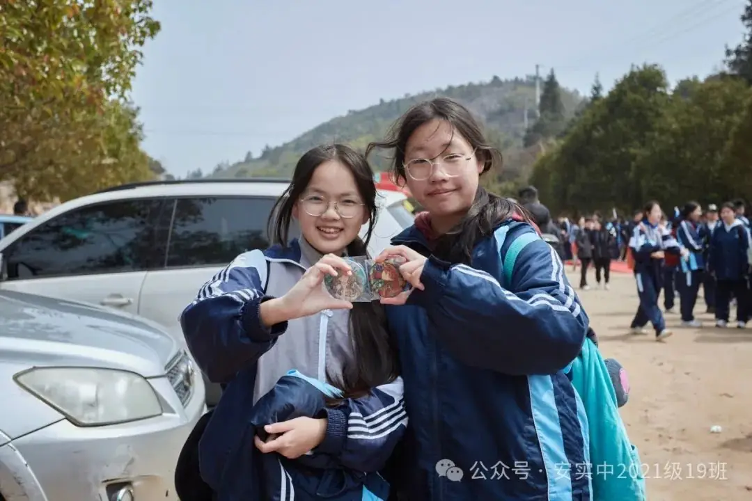 沧海登峰砺意志,中考逐梦展风华——沧海中队大罗山远足暨中考百日誓师活动小记 第172张 沧海登峰砺意志,中考逐梦展风华——沧海中队大罗山远足暨中考百日誓师活动小记 第172张