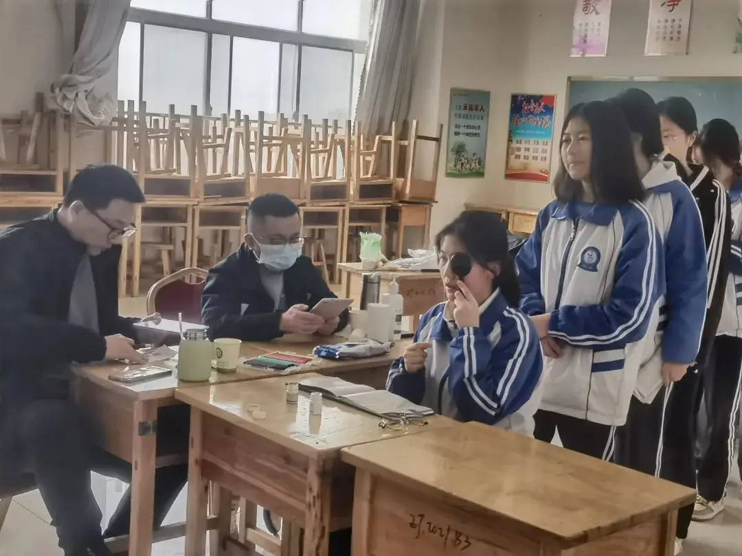 筑梦高考 健康护航——庆云云天中学2021级高考学生体检工作进行中-第4张图片-四季读书网