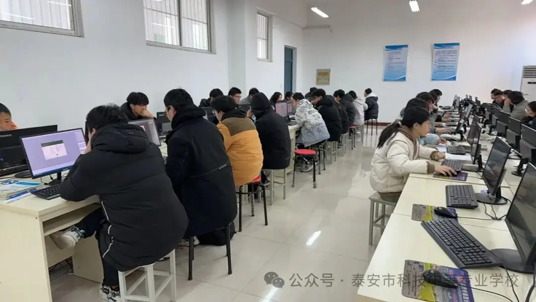 不负青春筑梦远航 攻坚技能奋战高考——信息财会部圆满完成技能考试工作 第4张 不负青春筑梦远航 攻坚技能奋战高考——信息财会部圆满完成技能考试工作 第4张
