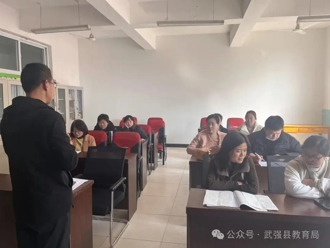 立足素养深度研讨 秣马厉兵备战中考——武强县第二实验中学举办交流会-第4张图片-四季读书网