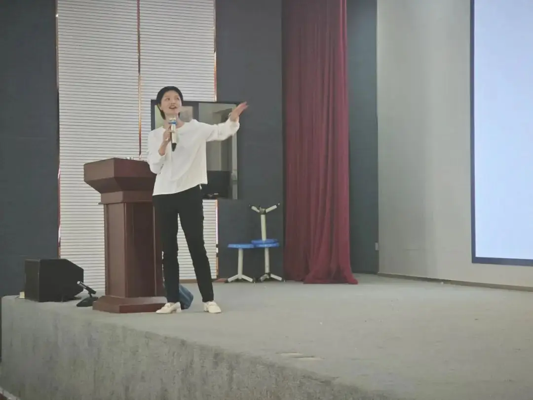 【云大帮扶】静心减压 中考不惧丨昆一中富民学校(黎明学校)开展学生心理健康讲座-第2张图片-四季读书网