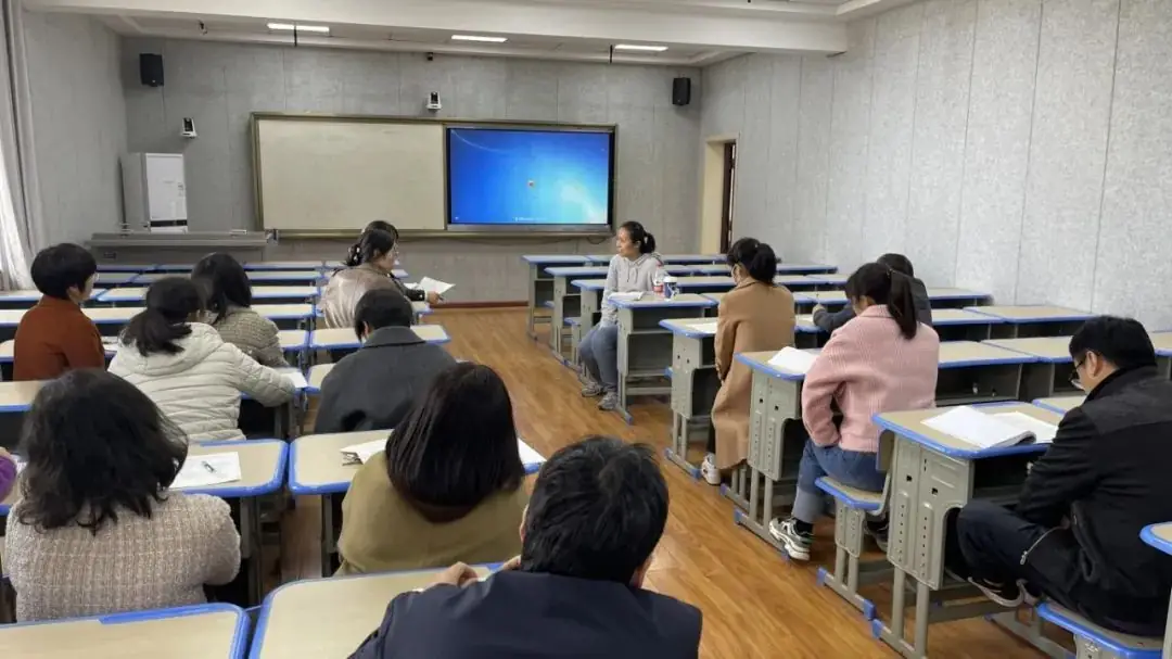 示范研讨促提升,携手共进赢高考 ——合作共建主题教学活动之二轮复习示范研讨活动-第5张图片-四季读书网