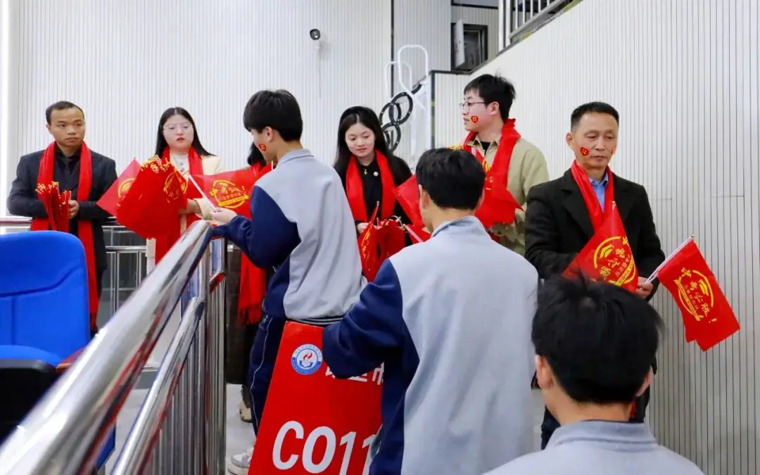 中考百日誓师 | 少年应有鸿鹄志,当骑骏马踏平川!-第5张图片-四季读书网 中考百日誓师 | 少年应有鸿鹄志,当骑骏马踏平川!-第5张图片-四季读书网