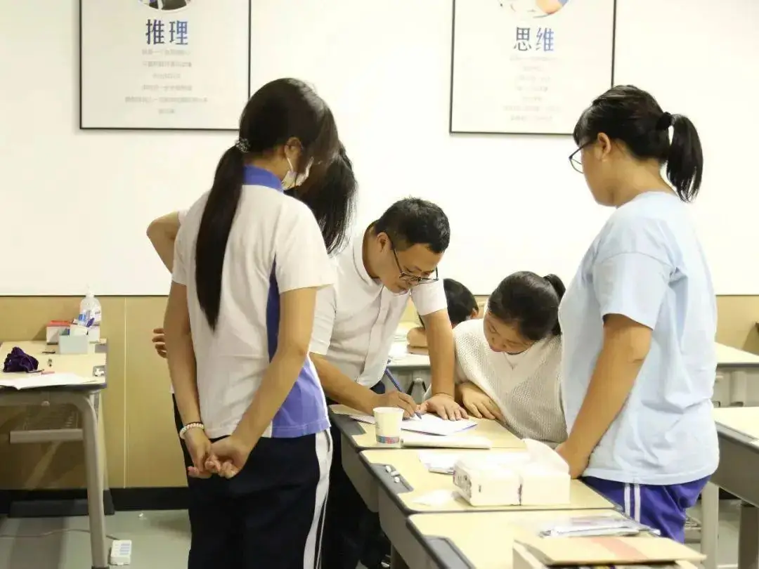 深圳中考冲刺班!提分方案已就位,期待你的加入!-第10张图片-四季读书网 深圳中考冲刺班!提分方案已就位,期待你的加入!-第10张图片-四季读书网