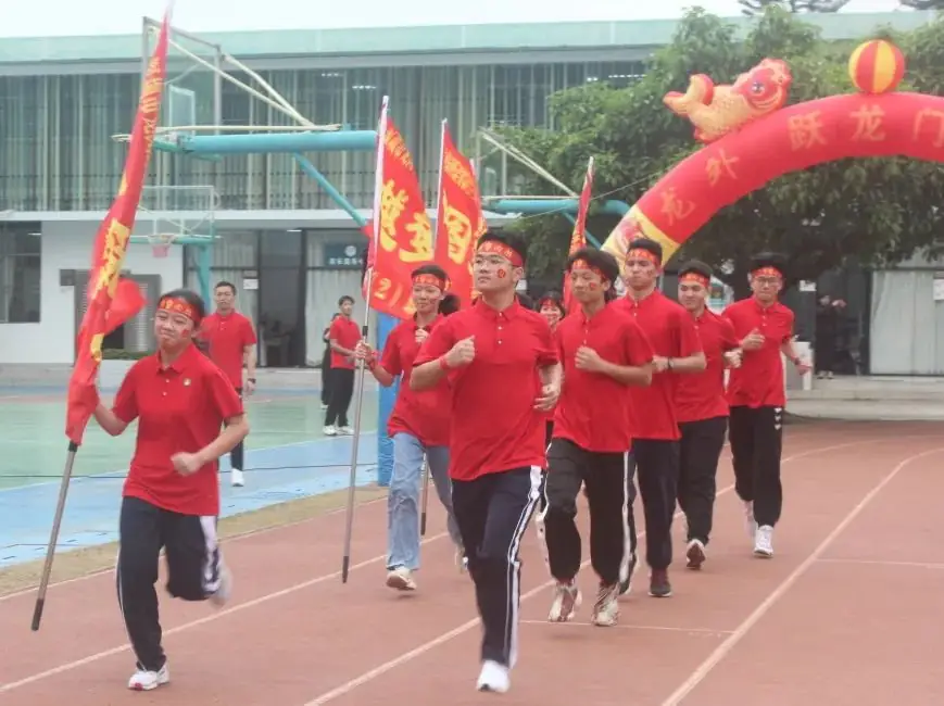 决胜中考 ,赢战未来-第20张图片-四季读书网