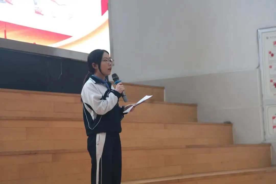 决战高考 拼搏未来|深圳市艺术高中成人礼暨高考百日誓师大会顺利举办-第17张图片-四季读书网