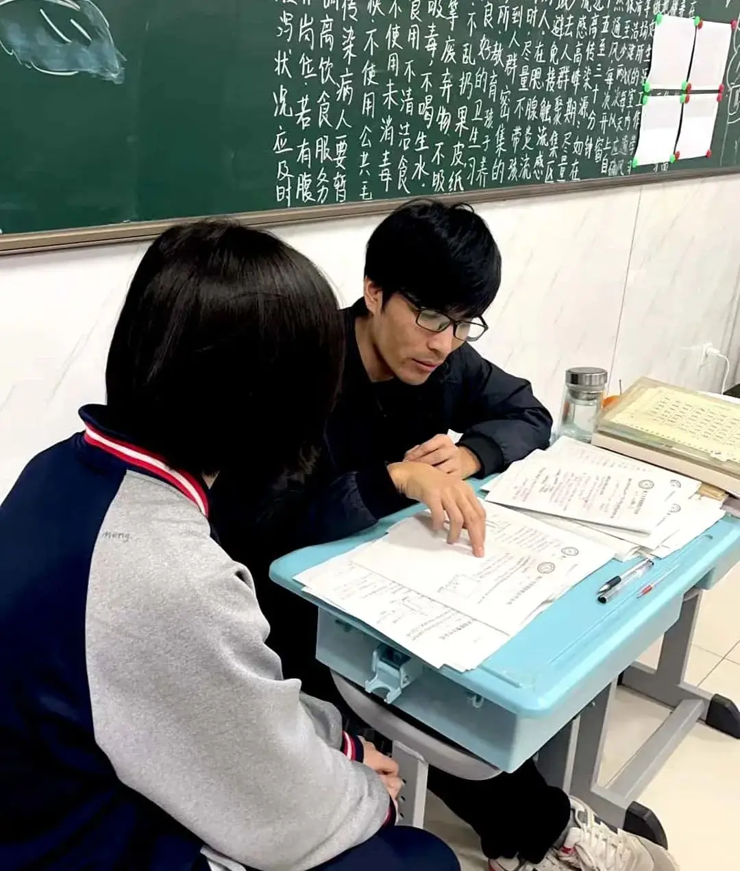 【高考备考】每一个拼搏的你都闪闪发光——多图直击一中高三学子备考真实状态!-第42张图片-四季读书网