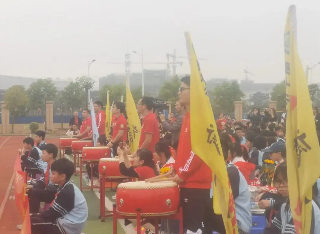 奋战百日赢中考 园艺振翅铸辉煌——南宁市园艺路学校2024年中考百日誓师大会-第68张图片-四季读书网